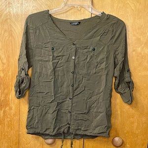 Army green long sleeve button up. Size S Wallflower brand